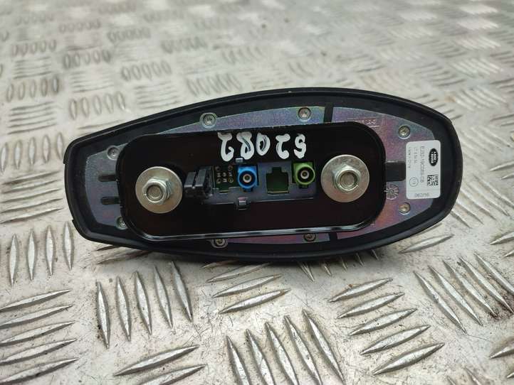 Land Rover Range Rover Evoque (2015 - 2018)  EJ3219C089CB Антенна (антенна GPS)