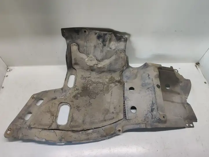 Toyota Corolla Verso AR10 (2004 - 2009) Защита днища задней части — фото 2