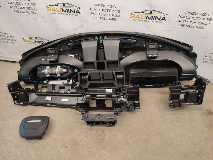 Land Rover Range Rover Evoque (2015 - 2018)   Панель