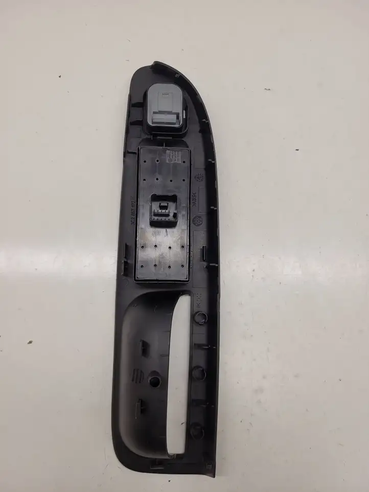 Volkswagen PASSAT B6 (2005 - 2010) 3C2867172B Кнопка стеклоподъемников — фото 2
