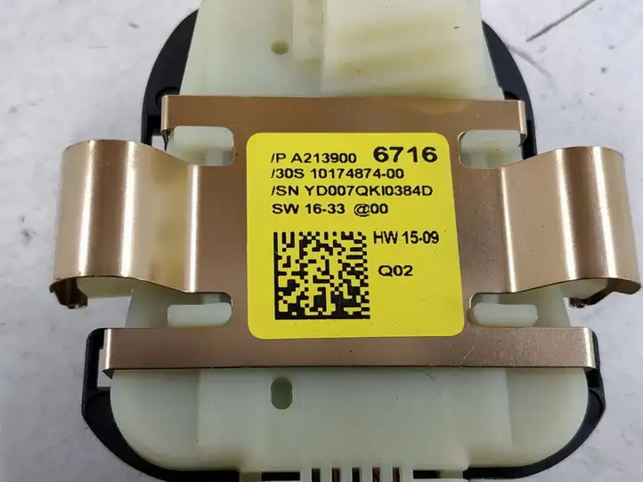 Mercedes-Benz E W213 (2016 - ) Датчик дождя — фото 5