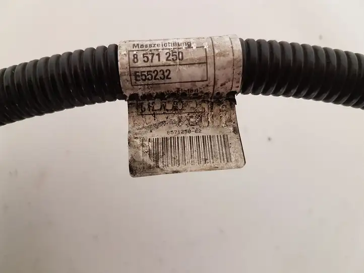 BMW 3 F30 F35 F31 (2012 - 2018) 8571250 Плюсовой провод аккумулятора — фото 4