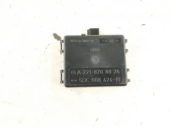 Mercedes-Benz C W203 (2000 - 2007)   Датчик дождя