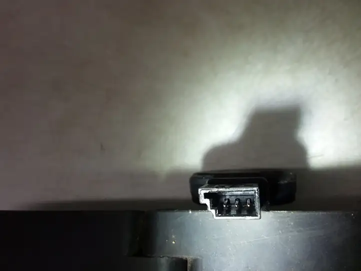 Toyota Avensis T250 (2006 - 2009)  8994105020 Датчик дождя