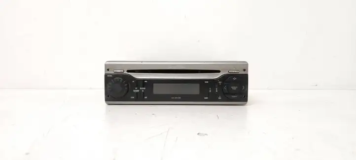 Hyundai Santa Fe (2000 - 2005) GR166120091694 Магнитола / мультимедийная система — фото 1