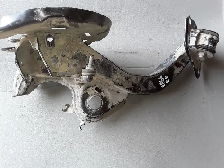 Mini Countryman (2016 - 2020)  6851579 Рычаг