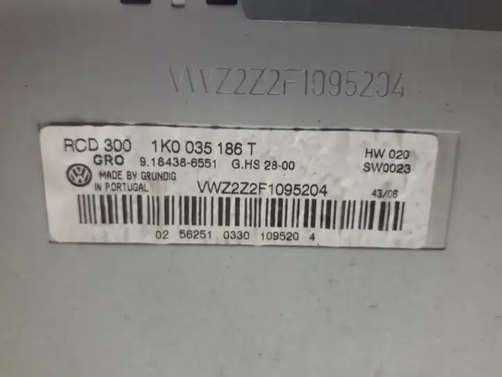 Volkswagen PASSAT B6 (2005 - 2010) 1K0035186T Магнитола / мультимедийная система — фото 3