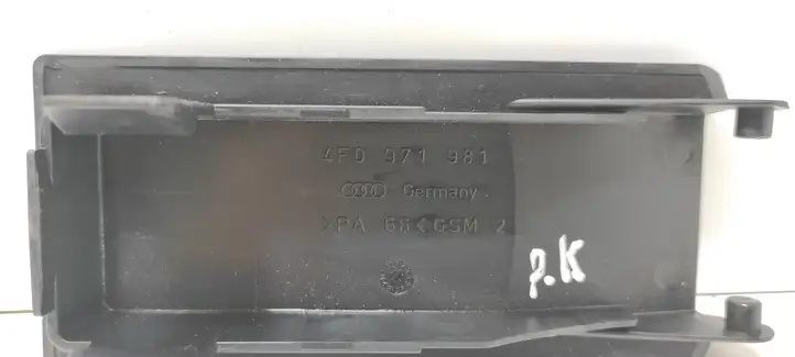 Audi A6 S6 C6 4F (2008 - 2011) 4F0971981 Прочие детали салона — фото 3