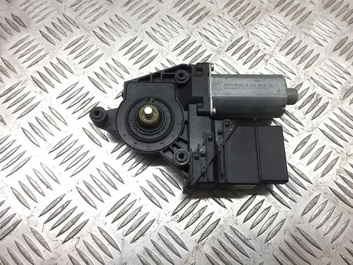 Volkswagen PASSAT B5.5 (2001 - 2005) 0130821697 Стеклоподъемник задней двери — фото 1