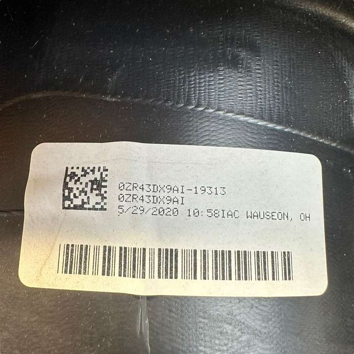 Dodge Grand Caravan (2007 - 2020)  0ZR43DX9AI Обшивка крышки багажника