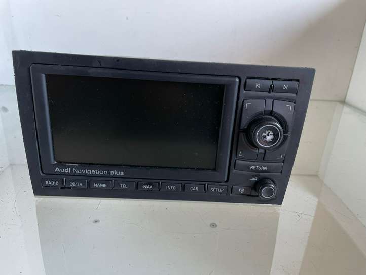Audi A4 (2000 - 2006)  8E0035192C Радио/ проигрыватель CD/DVD / навигация