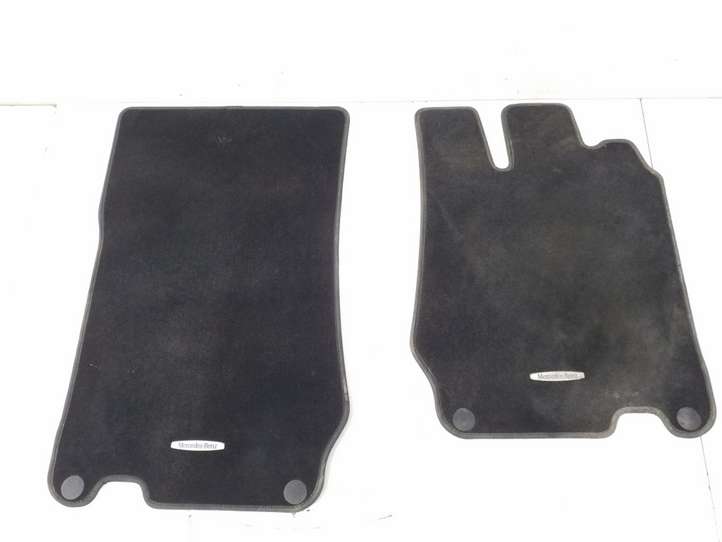 Mercedes-Benz SL R230 (2001 - 2012)  A2306805748 Комплект автомобильного коврика