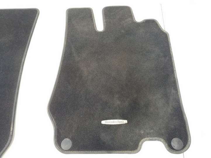 Mercedes-Benz SL R230 (2001 - 2012)  A2306805748 Комплект автомобильного коврика