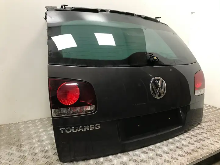 Volkswagen Touareg I (2002 - 2010) 7L6827301E Крышка багажника — фото 5
