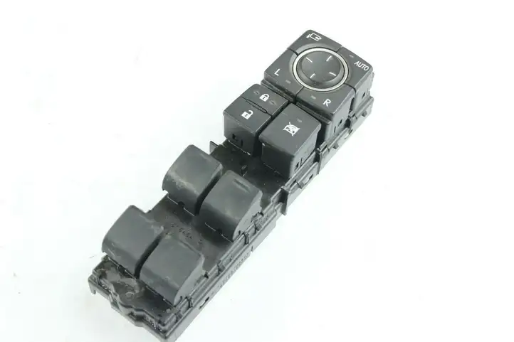 Lexus RX 450H (2012 - 2015) 840A048030 Кнопка стеклоподъемников — фото 1