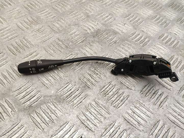 Mercedes-Benz CLK A209,C209 (2002 - 2009)  A0085452624 Кнопки рулевого колеса