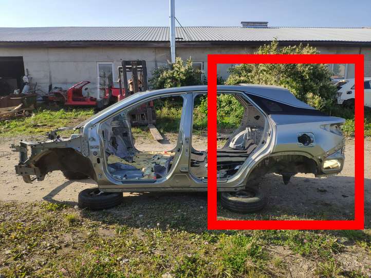 Lexus RX 450h (2015 - 2019)   Задняя четверть