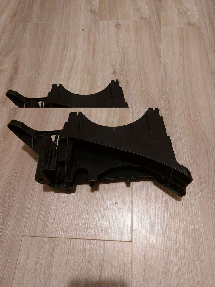 Toyota Corolla E210 E21 (2018 - )  82877F4010 Другая деталь панели