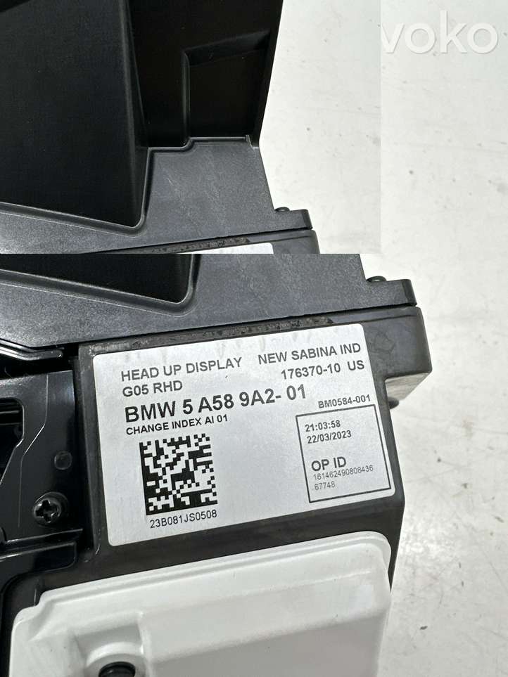 BMW X7 G07 (2018 - )  5A589A201 Экран дисплея вверх