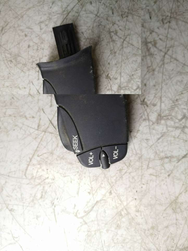 Ford Mondeo Mk III (2000 - 2007)  98AB14K147AC Мултифункционный включатель управления / ручка
