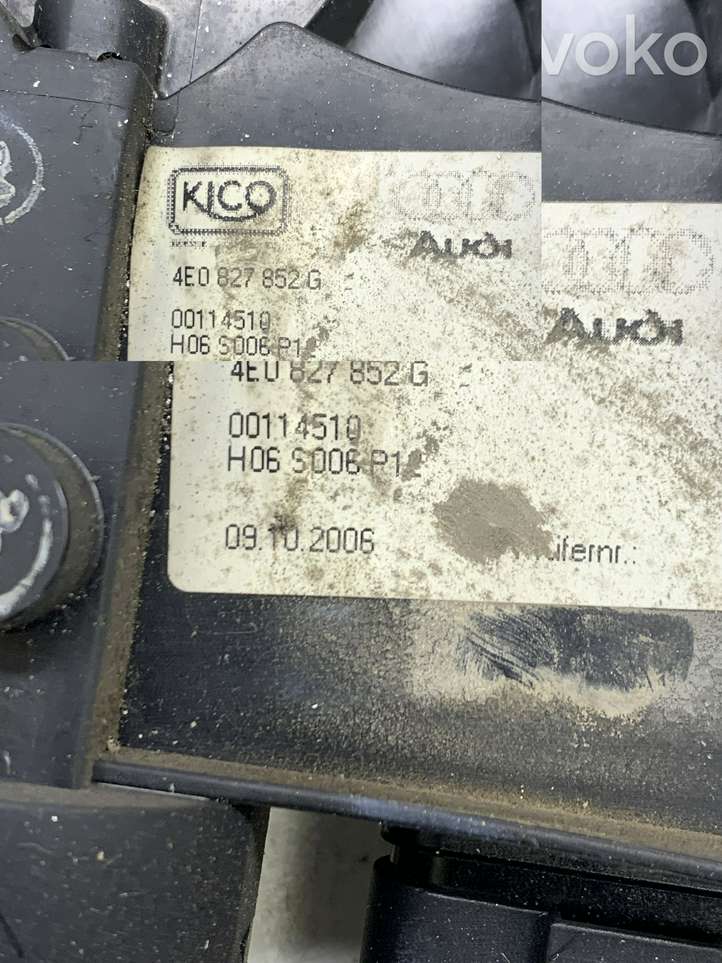 Audi A8 (2002 - 2005)  4E0827852G Притягиватель задней крышки