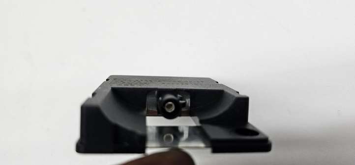 BMW X5 E70 (2006 - 2013)  6928461 Антенна Bluetooth
