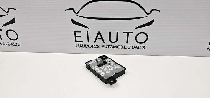 BMW X5 E70 (2006 - 2013)  6928461 Антенна Bluetooth