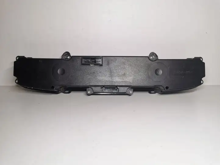 Mercedes-Benz Vito Viano W639 (2010 - 2015) 63954546073311030103 Включатель аварийных фонарей — фото 2