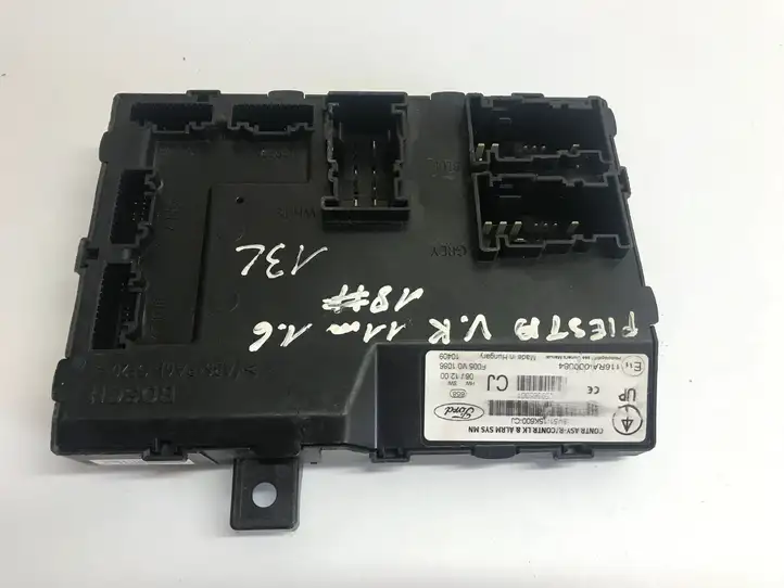 Ford Fiesta (2009 - 2012) 8V5115K600CJ Модуль комфорта — фото 4