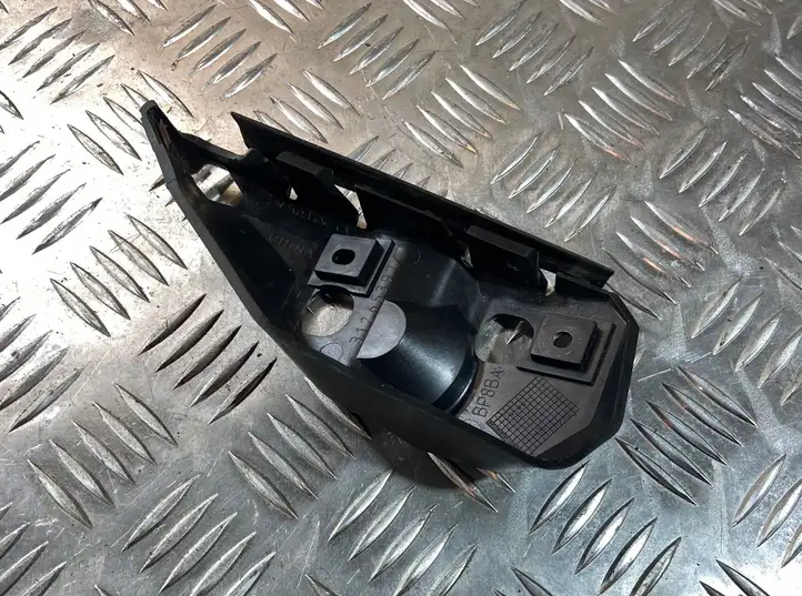 Volvo V50 (2008 - 2012) 31265397 Кронштейн переднего бампера — фото 1