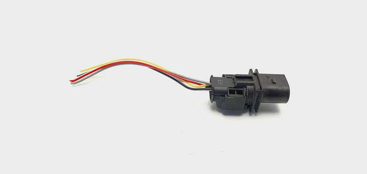 Audi A4 (2004 - 2009)  1928404687 Другой проводник