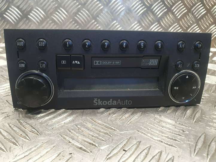 Skoda Fabia Mk1 (6Y) (1999 - 2007)  6Y0035161A Радио/ проигрыватель CD/DVD / навигация