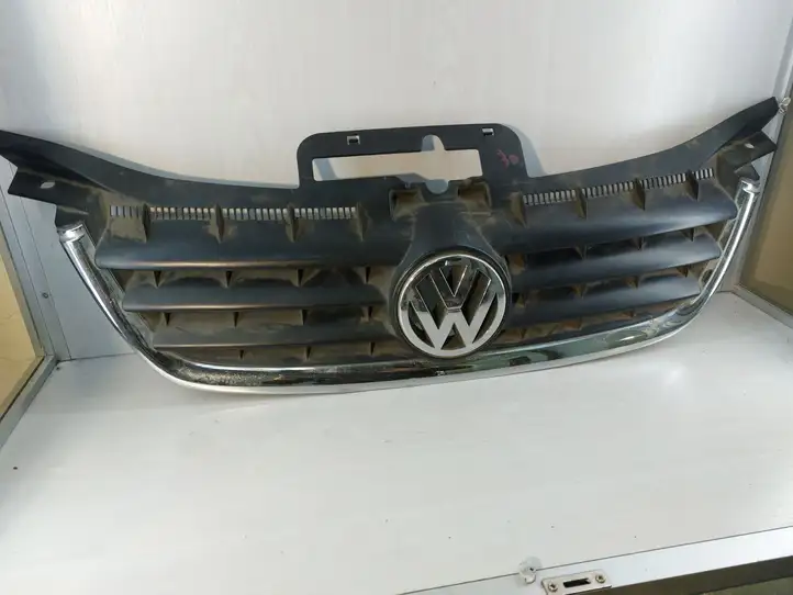 Volkswagen Touran I (2003 - 2010) 1T0853651 Передняя решетка — фото 1