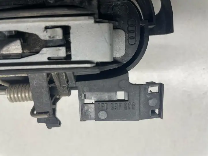 Audi A6 S6 C6 4F (2004 - 2008) 4F0837208 Наружная ручка двери — фото 2
