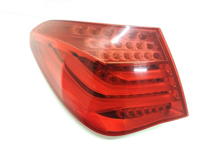 BMW 7 F01 F02 F03 F04 (2008 - 2016)  7182201EKK90Z Задний фонарь в кузове
