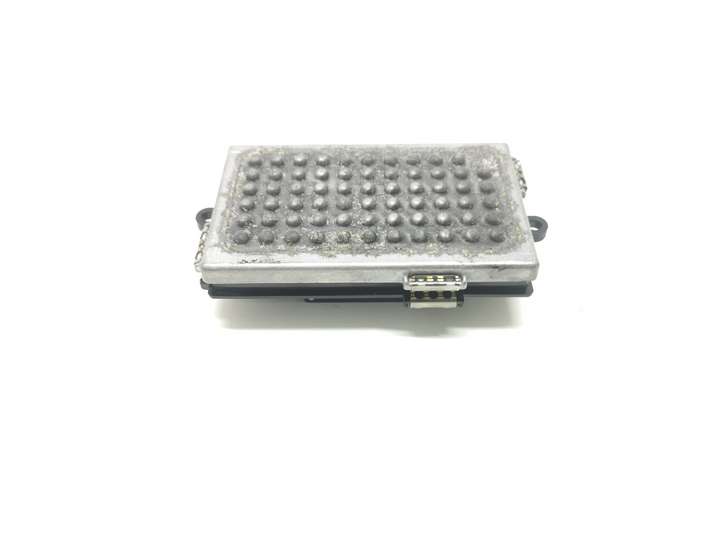 BMW 7 F01 F02 F03 F04 (2008 - 2016)  9220847 Реостат вентилятора печки