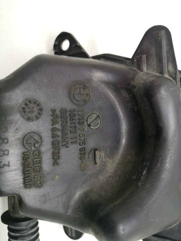 BMW 7 F01 F02 F03 F04 (2008 - 2016)  17137575578 Расширительный бачок охлаждающей жидкости