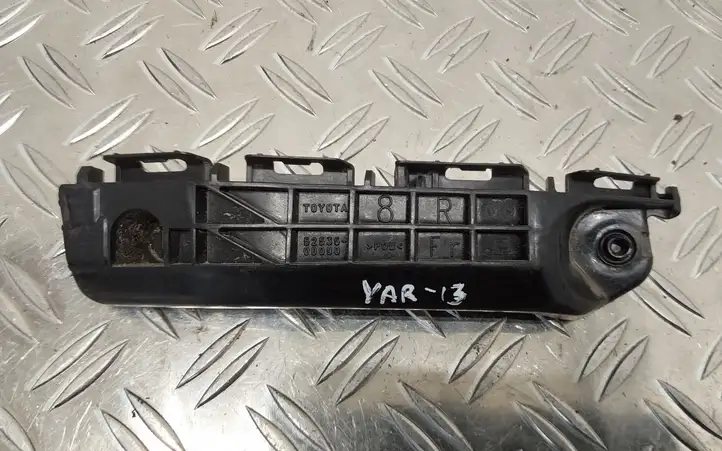 Toyota Yaris (2012 - 2014) 525350D090 Кронштейн переднего бампера — фото 1