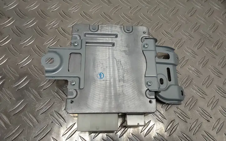 Toyota Prius+ (ZVW40) (2011 - 2018) 8965047413 Блок управления усилителем руля — фото 2