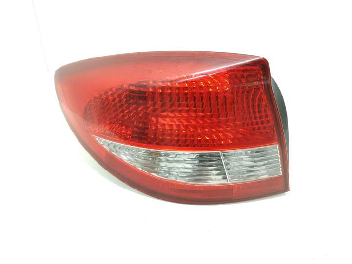 Kia Rio (2002 - 2005)  1156NA Задний фонарь в кузове