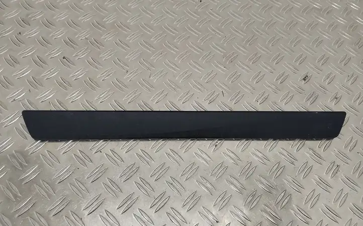 Toyota Prius+ (ZVW40) (2011 - 2018) 6791147050 Внутренняя отделка переднего порога — фото 1