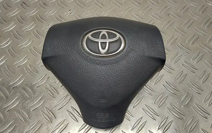 Toyota Corolla Verso AR10 (2004 - 2009) Подушка безопасности руля — фото 1