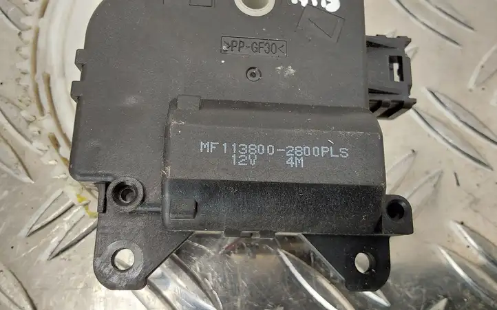 Toyota Auris 150 (2006 - 2012) 1138002800 Двигатель задвижки потока воздуха — фото 3