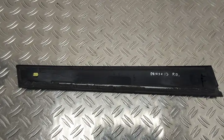 Toyota Prius+ (ZVW40) (2011 - 2018) 75755030 Прочие внешние детали — фото 2