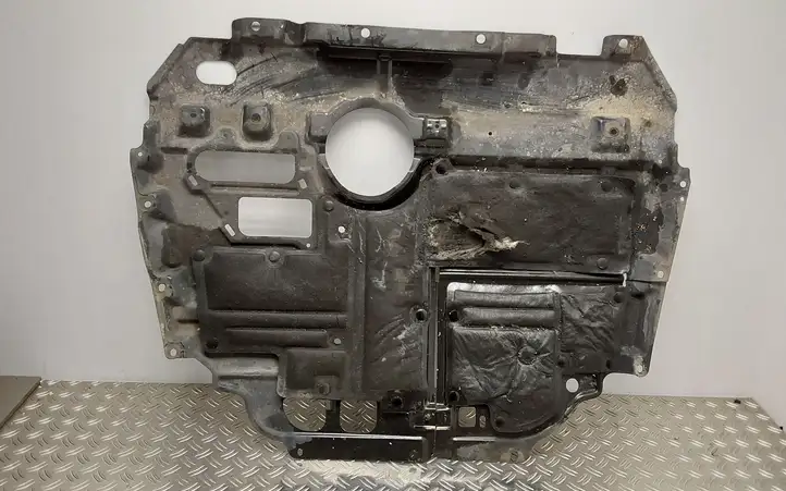 Toyota Prius+ (ZVW40) (2011 - 2018) 5141076013 Защита двигателя — фото 2