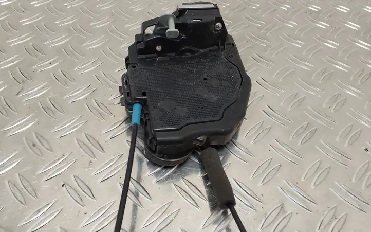 Toyota Prius+ (ZVW40) (2011 - 2018) 2071402 Замок задней двери — фото 1