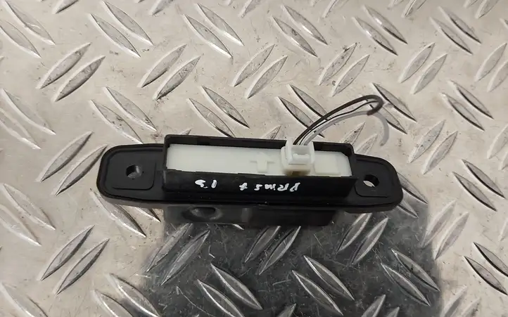 Toyota Prius+ (ZVW40) (2011 - 2018) Ручка крышки багажника — фото 3