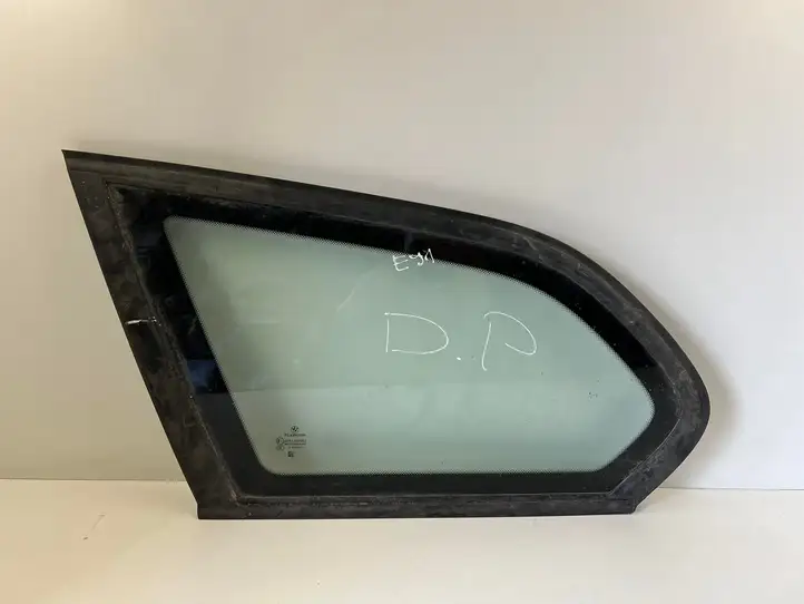 BMW 3 E90 E91 (2005 - 2012) 43R001582 Заднее боковое стекло — фото 1