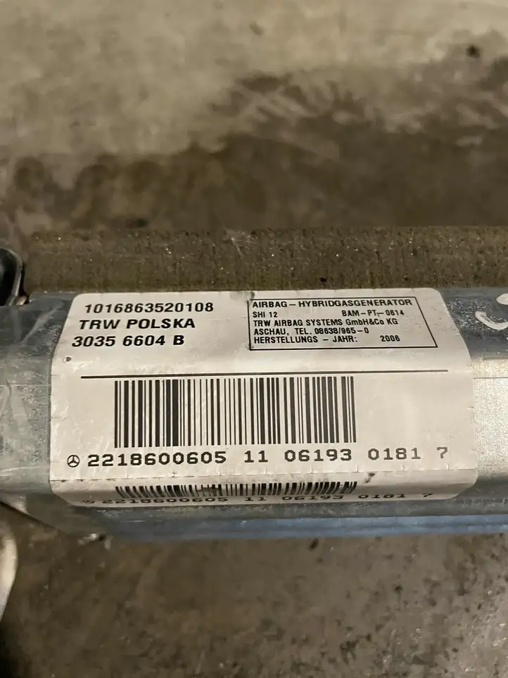 Mercedes-Benz S W221 (2005 - 2013) 2218600605 Подушка безопасности задней двери — фото 2