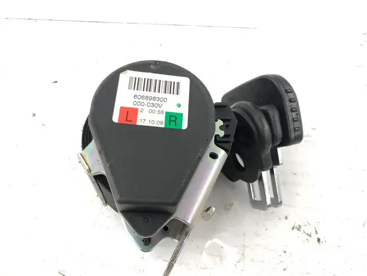 Audi Q7 4L (2009 - 2015) 4L0857811 Ремень безопасности 3-го ряда — фото 2